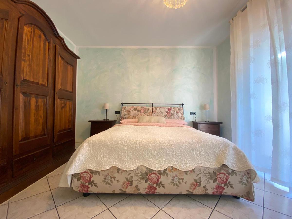 Appartamenti Villa Lina Desenzano del Garda Exterior photo